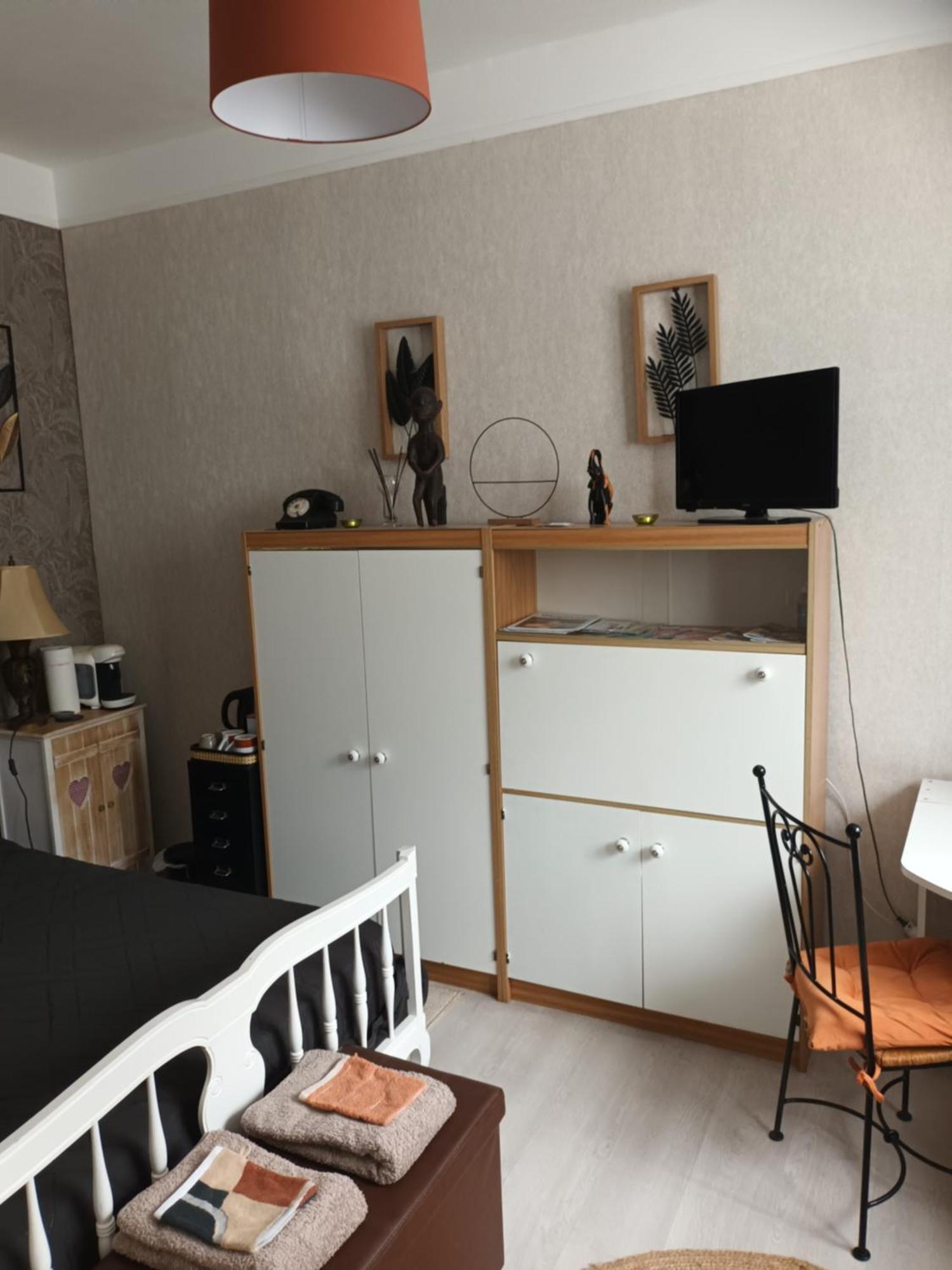 Chambre Equipee Calme Chez Fred Gorron Exteriér fotografie